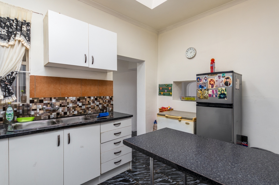 3 Bedroom Property for Sale in Woodstock Western Cape